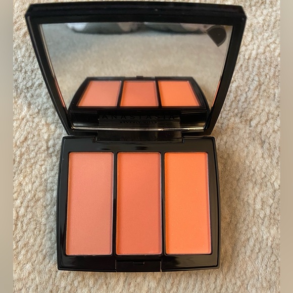 Anastasia Beverly Hills Blush Trio - Picture 2 of 3